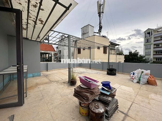 Hot Hot Penhouse 2PN bancon 80m2 Lê Văn Sỹ gần bờ kè Hoàng Sa Quận 3