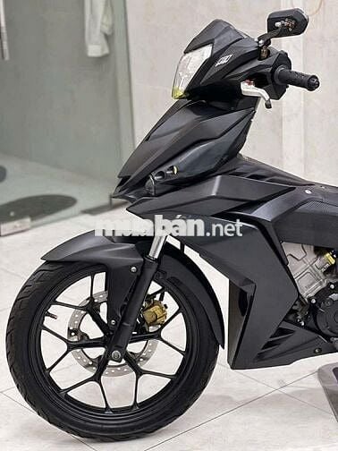 Winner 2019 biển Sài Gòn, Đưa 10tr nhận xe