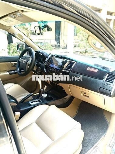 Toyota Fortuner 2015 AT một chủ mua mới từ đầu