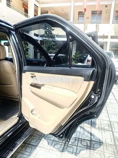 Toyota Fortuner 2015 AT một chủ mua mới từ đầu