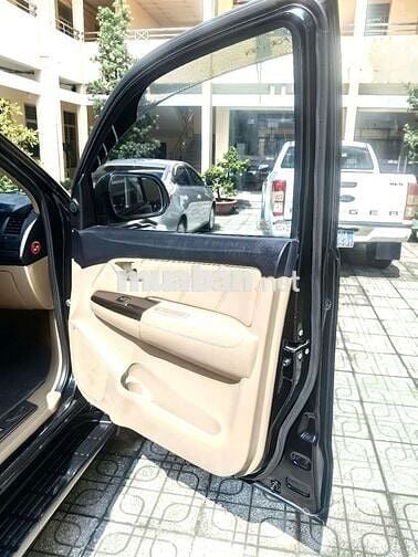 Toyota Fortuner 2015 AT một chủ mua mới từ đầu