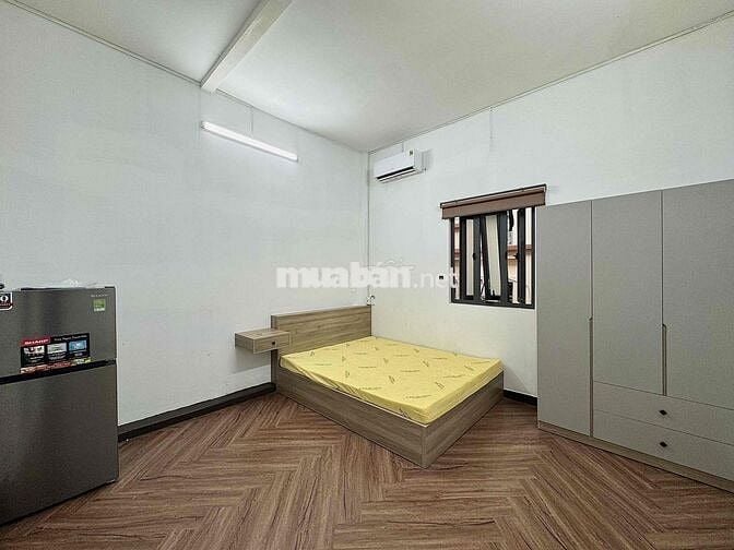 🏡CĂN HỘ 1PN CỬA SỔ LỚN, MẶT TIỀN, GẦN VÒNG XOAY DÂN CHỦ