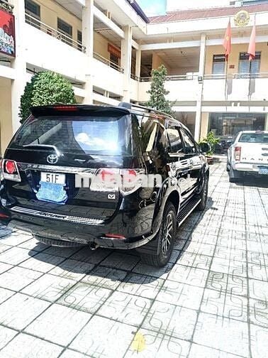 Toyota Fortuner 2015 AT một chủ mua mới từ đầu