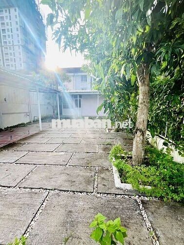 CHO THUÊ QUÁN SÂN VƯỜN CTY8 6TR 200MV PN BẾP 2 WC