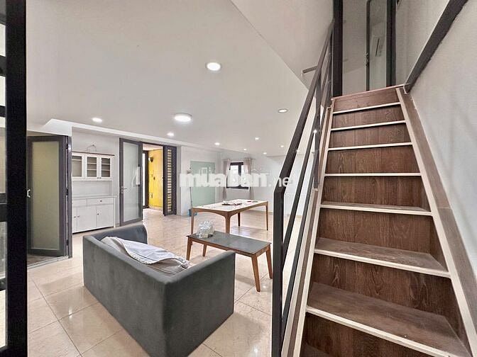 Hot Hot Penhouse 2PN bancon 80m2 Lê Văn Sỹ gần bờ kè Hoàng Sa Quận 3