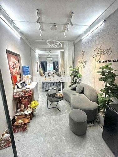 Cho Thuê Nhà Mặt Tiền Nguyễn Thiện Thuật, Phường 3, Quận 3