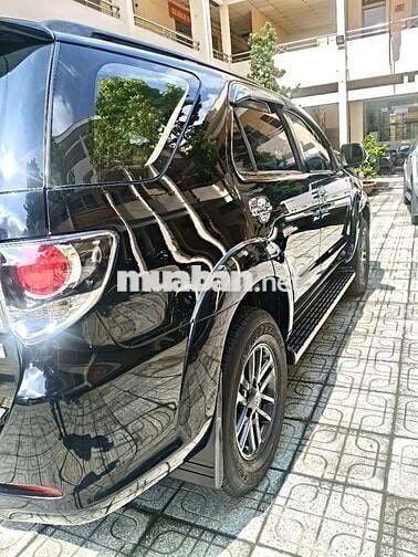 Toyota Fortuner 2015 AT một chủ mua mới từ đầu