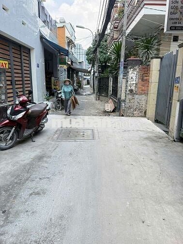 Bán nhà nhỏ hẻm 391 Huỳnh Tấn phát