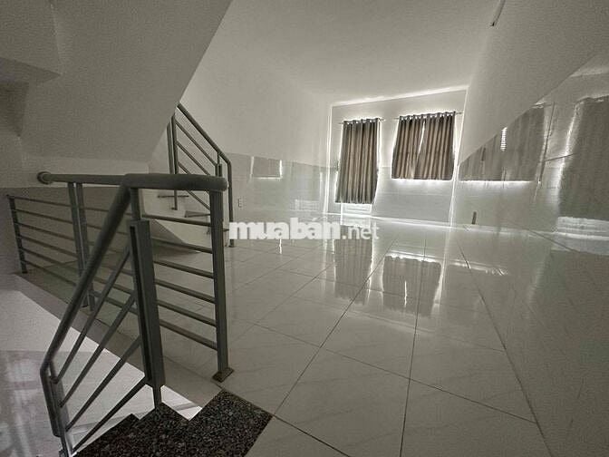 Nhà cho thuê 1 trệt 2 lầu tại Thuận Giao, TPHCM
