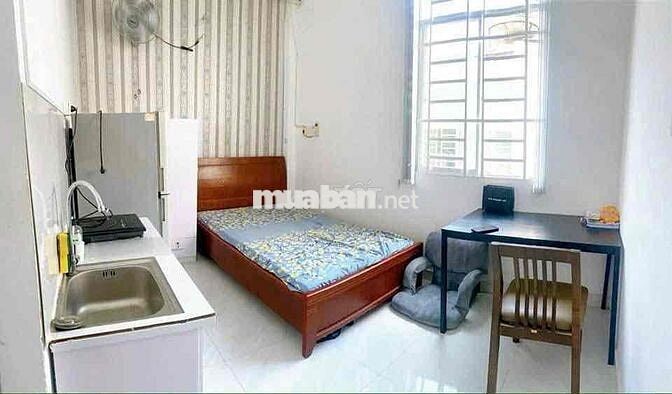 Studio full nt, cửa sổ, có máy giặt chug, sát cầu chữ Y, Quận 5