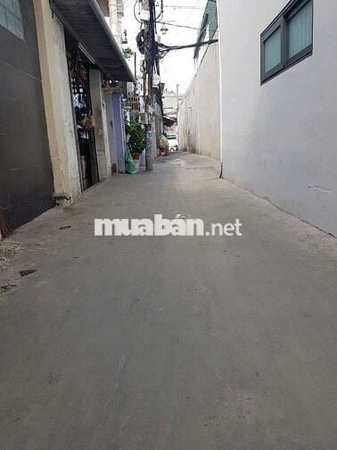 Nha cho thuê 3m × 12m gac lững