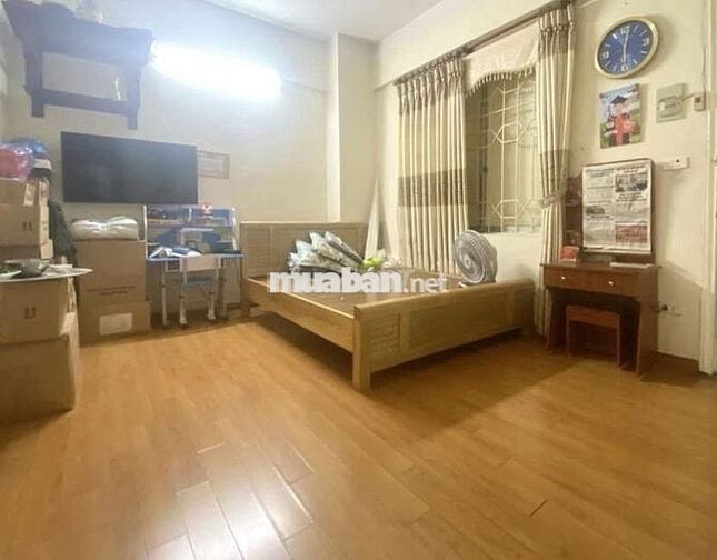 GIA ĐÌNH BÁN NHANH CĂN CC TẠI XUÂN LA TÂY HỒ.