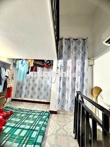 cần bán nhà mới hẻm xe hơi sạch sẽ ko ngập