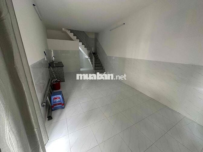Nhà cho thuê 1 trệt 2 lầu tại Thuận Giao, TPHCM