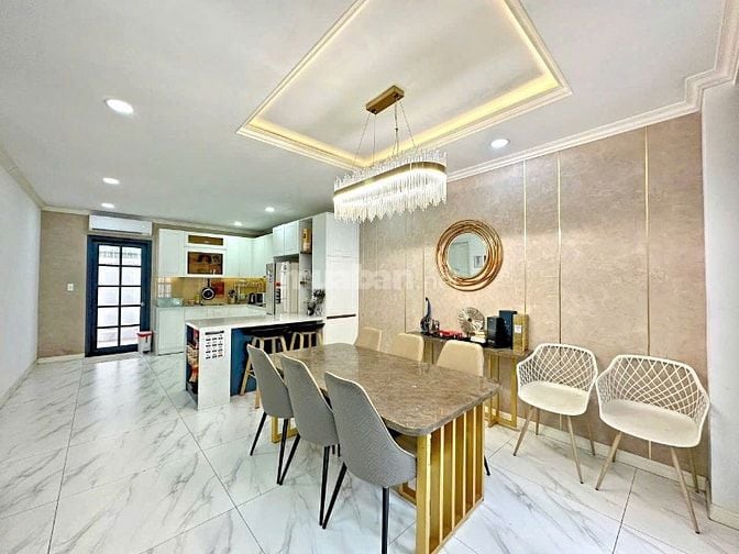 Cho Thuê Biệt thự có hồ bơi đẹp mới – Đường NTT và NVL - Quận 7 