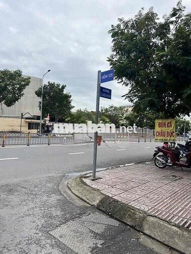 nhà thuê Lý Chiêu Hoàng, 80m2, 3PN, sạch sẽ vào ở liền, cọc1tháng