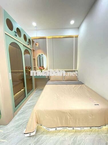Nhà Mới 2 Tầng Nội Thất Đẹp, Gần ST Emart 2