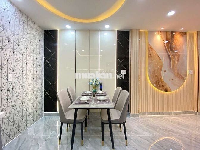 Nhà Mới 2 Tầng Nội Thất Đẹp, Gần ST Emart 2