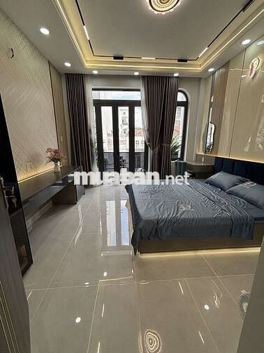 Nhà 5 Tầng Thang Máy có Gara, Xe Hơi Ngủ Trong Nhà
