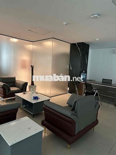 Cho thuê mặt bằng văn phòng 120m² Quận 3, giá 125 triệu/tháng (-VAT)