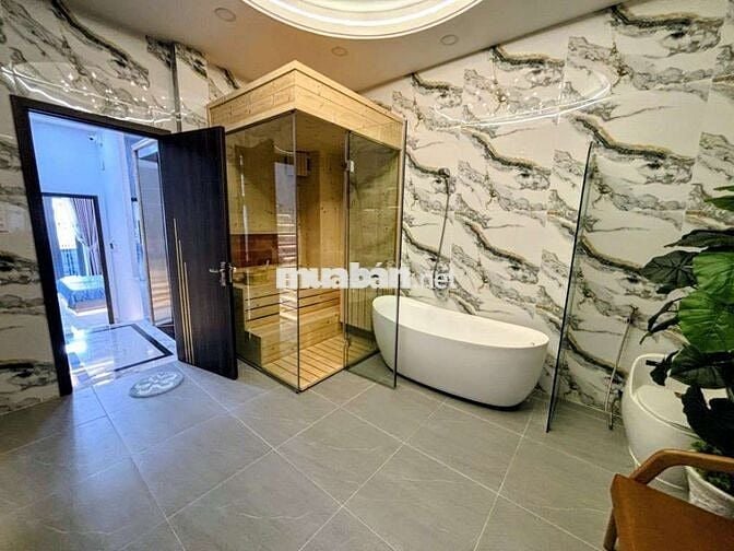 Nhà 5 Tầng Thang Máy có Gara, Xe Hơi Ngủ Trong Nhà