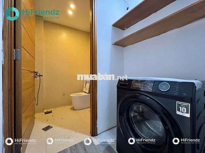 Căn 2 Phòng Ngủ Cao Cấp Sát Vách Quận 1