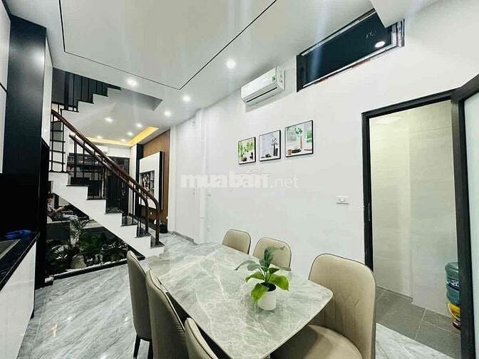 Nhà đẹp phố Bạch Mai , Hai Bà Trưng- nhà đẹp full nội thất, nở hậu