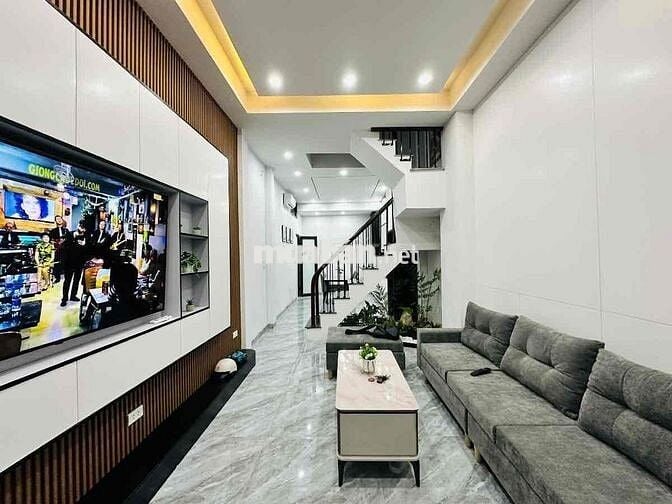 Nhà đẹp phố Bạch Mai , Hai Bà Trưng- nhà đẹp full nội thất, nở hậu