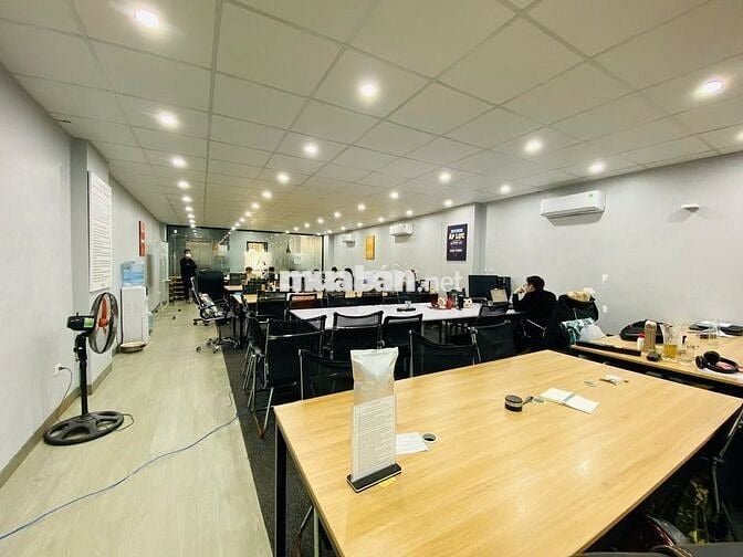 Thuê ngay sàn văn phòng mặt phố Nguyễn Văn Tuyết 100m2 giá 19tr