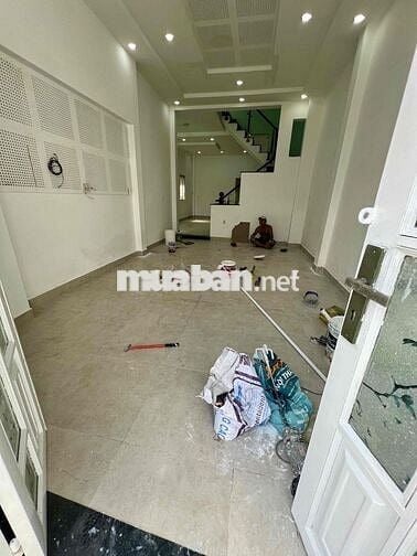 Nhà Mới Sạch Sẻ DT 130m2 1Trệt 1Lầu 2Pn 2Wc Đườn Tải Đậu Cửa Ngã Tư Ga