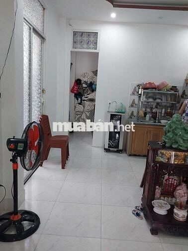 • Nhà đẹp 3 tầng,  mặt tiền Trần Cao Vân, hông kẹp kiệt 4.5m