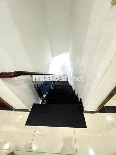 CHO THUÊ NNC 4PN DT 5x20m 3ML 15TR Ở XÔ VIẾT NGHỆ TĨNH PHƯỜNG 25