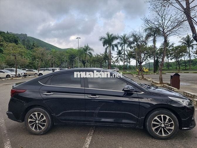 Hyundai Accent 2022 1.4 AT - 24000 km