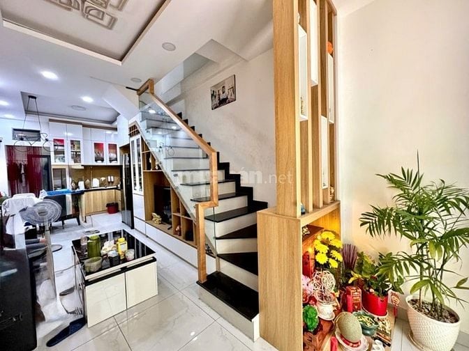 NHÀ ĐẸP LÊ TRỰC BÌNH THẠNH, XE HƠI ĐỖ CỬA