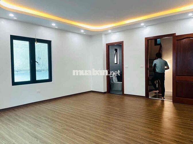 Bán siêu phẩm mặt phố Đội Nhân-Ba Đình, ô tô tránh, vỉa vè, kinh doanh