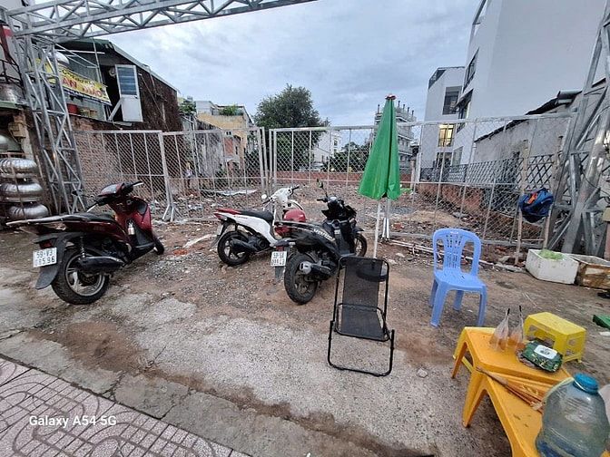 Cho Thuê Đất Trống Mặt Tiền: Nơ Trang Long, Bình Thạnh- DT: 560m2