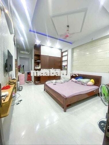 ĐẠI HẠ GIÁ 1T, Hẻm 8m, 80m2, 3 tầng, ngay Chợ Tân Hương, Tân Phú