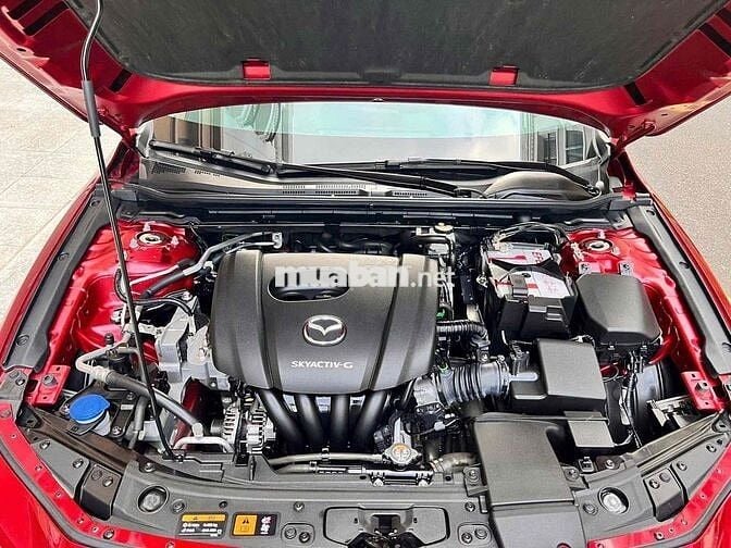 Mazda 3 2023 1.5L Luxury - 59000 km