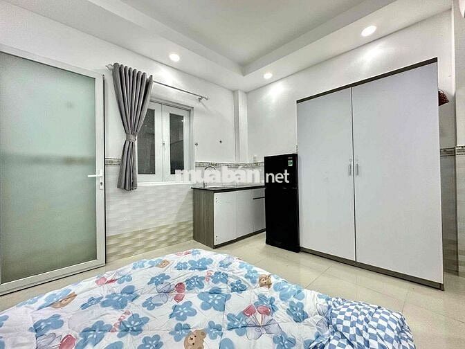 Căn Hộ Studio Cửa Sổ 20m2 - Ngay Bờ Kè Trường Sa - Gần Hồng Bàng, UEF