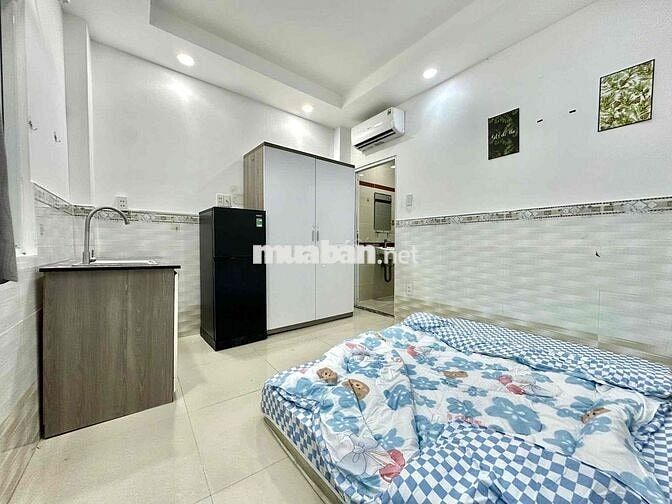 Căn Hộ Studio Cửa Sổ 20m2 - Ngay Bờ Kè Trường Sa - Gần Hồng Bàng, UEF