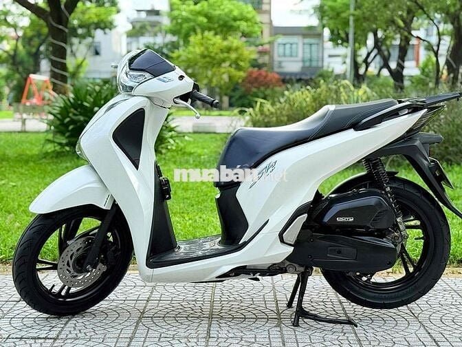Sh 150 abs 2018. sơn zin nguyên xe. 1 chủ 2 khoá