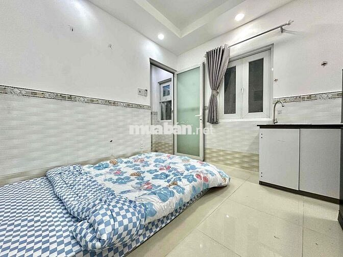 Căn Hộ Studio Cửa Sổ 20m2 - Ngay Bờ Kè Trường Sa - Gần Hồng Bàng, UEF