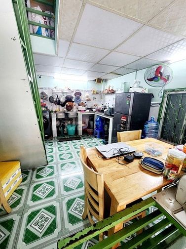 Hẻm xe tải Lê Trọng Tấn, Tân Phú, 37m2, 3 tầng, DT 7 triệu, chỉ 3 tỷ X