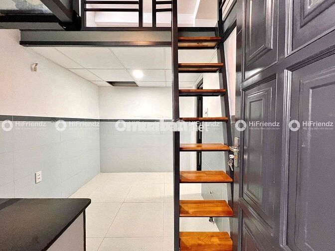 TRỐNG SẴN 1P CÓ GÁC - SẴN MÁY LẠNH - GẦN ĐẦM SEN - ĐH VĂN HIẾN