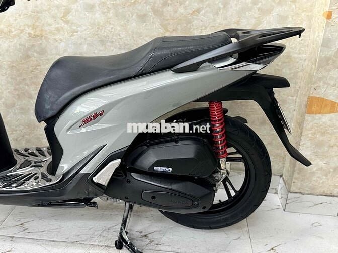 SH 125 đời 2021 màu xám xi mămg mới keng 43E1-703.