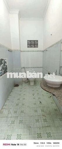BÁN NHÀ 3 LẦU DT KHỦNG . P 16 Q 8. .