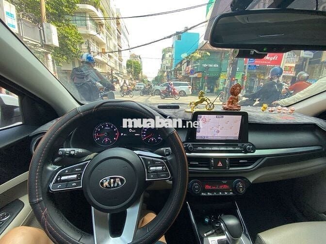 Kia Cerato 2020 1.6 AT Luxury - 18k km 51H-777.xx