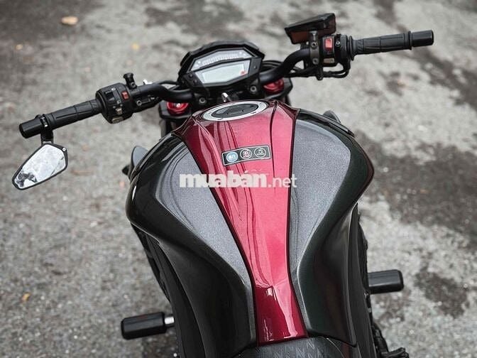 Z1000 Candy 2016 bs SG odo 14.500km