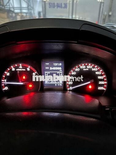 Isuzu Dmax 2016 LS 2.5 4x2 MT - 348386 km