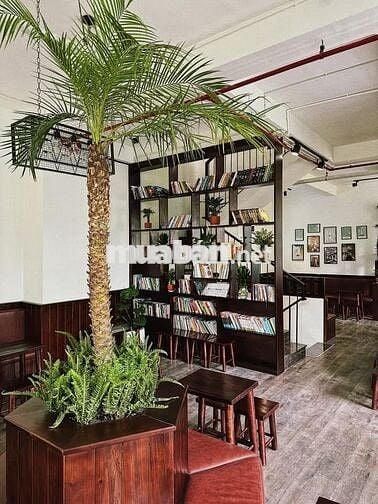 Sang nhượng quán cà phê đông đúc 2 mặt tiền